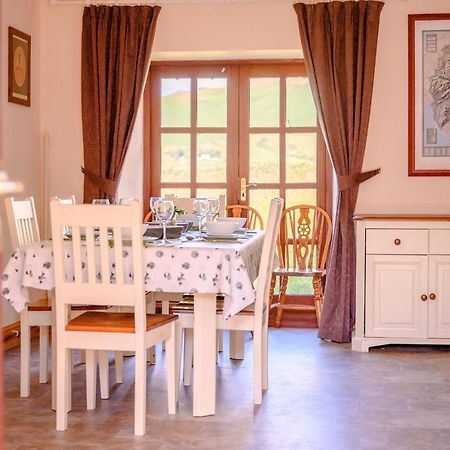 Tower Cottage มิลลอม ภายนอก รูปภาพ