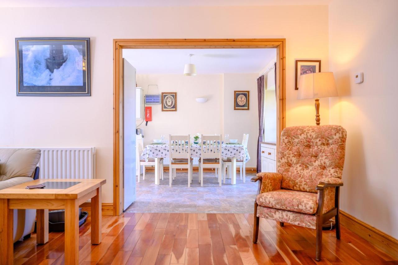 Tower Cottage มิลลอม ภายนอก รูปภาพ